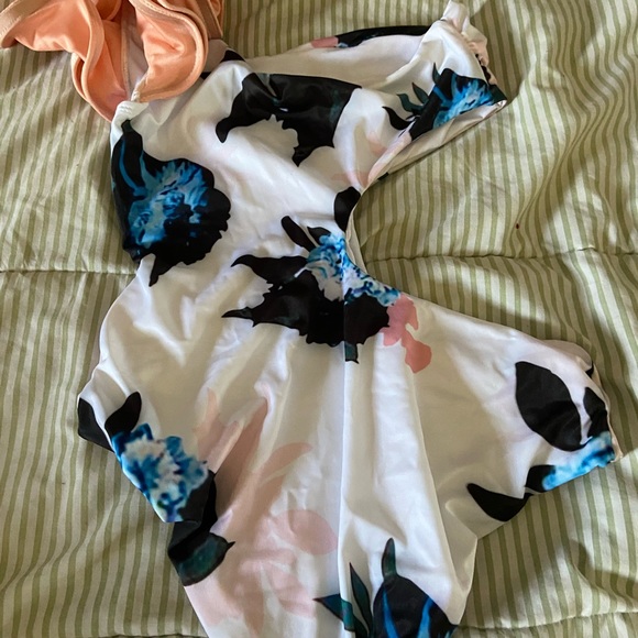 Swimsuit - Picture 1 of 1